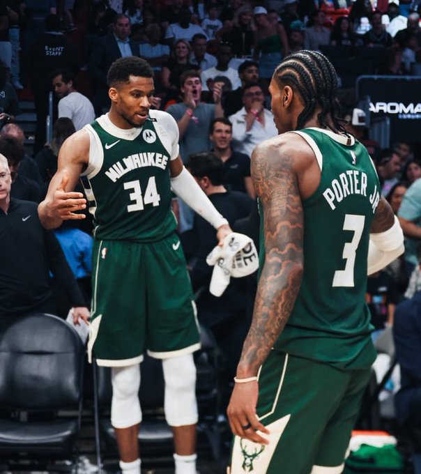 包含里程碑夜！密尔沃基雄鹿远射贴柱，全明星赛清晨刷纪录，态度坚定，资深球员宣示担当的词条爱游戏体育