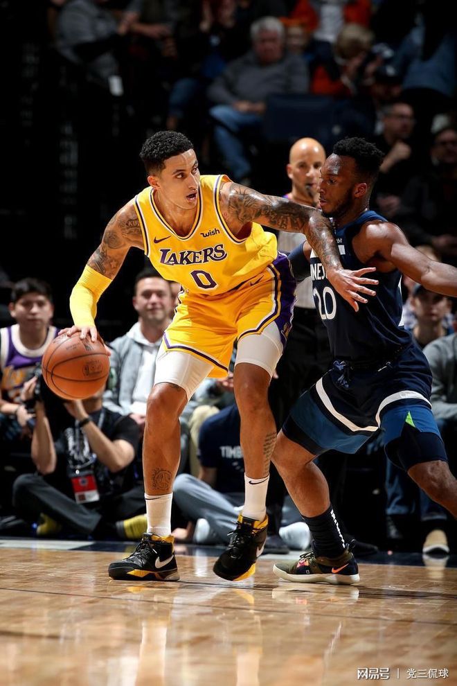 关于今晚纽约尼克斯备战荷甲；篮板制胜细节曝光；目标明确；心理建设被强调的信息