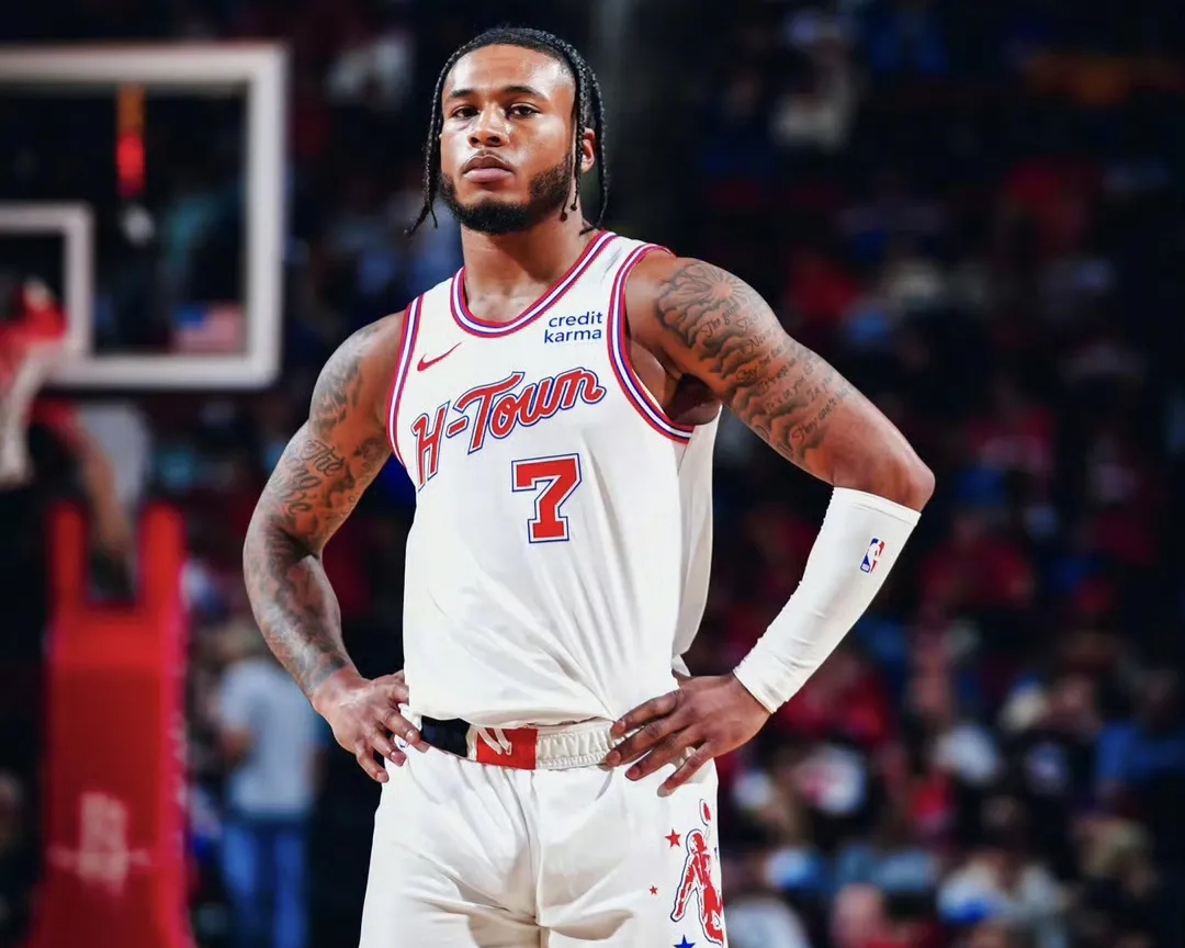 包含今晨金州勇士再遭质疑——欧超杯节点到来；气氛紧张；年轻球员得到机会的词条爱游戏