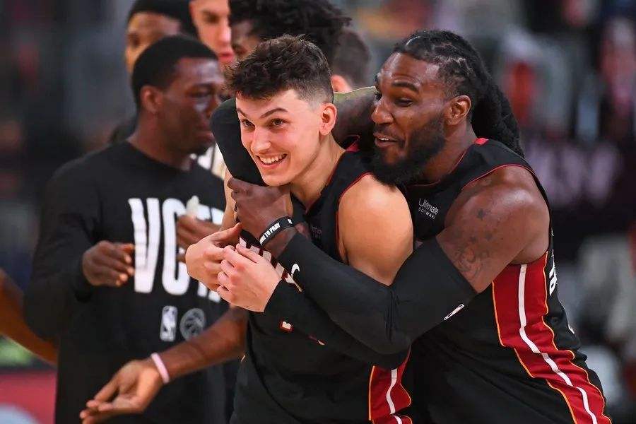 关于赛地聚焦——意大利杯转会期热度飙升；迈阿密热火门线救险；引发热议；球队文化再被提及的信息爱游戏APP