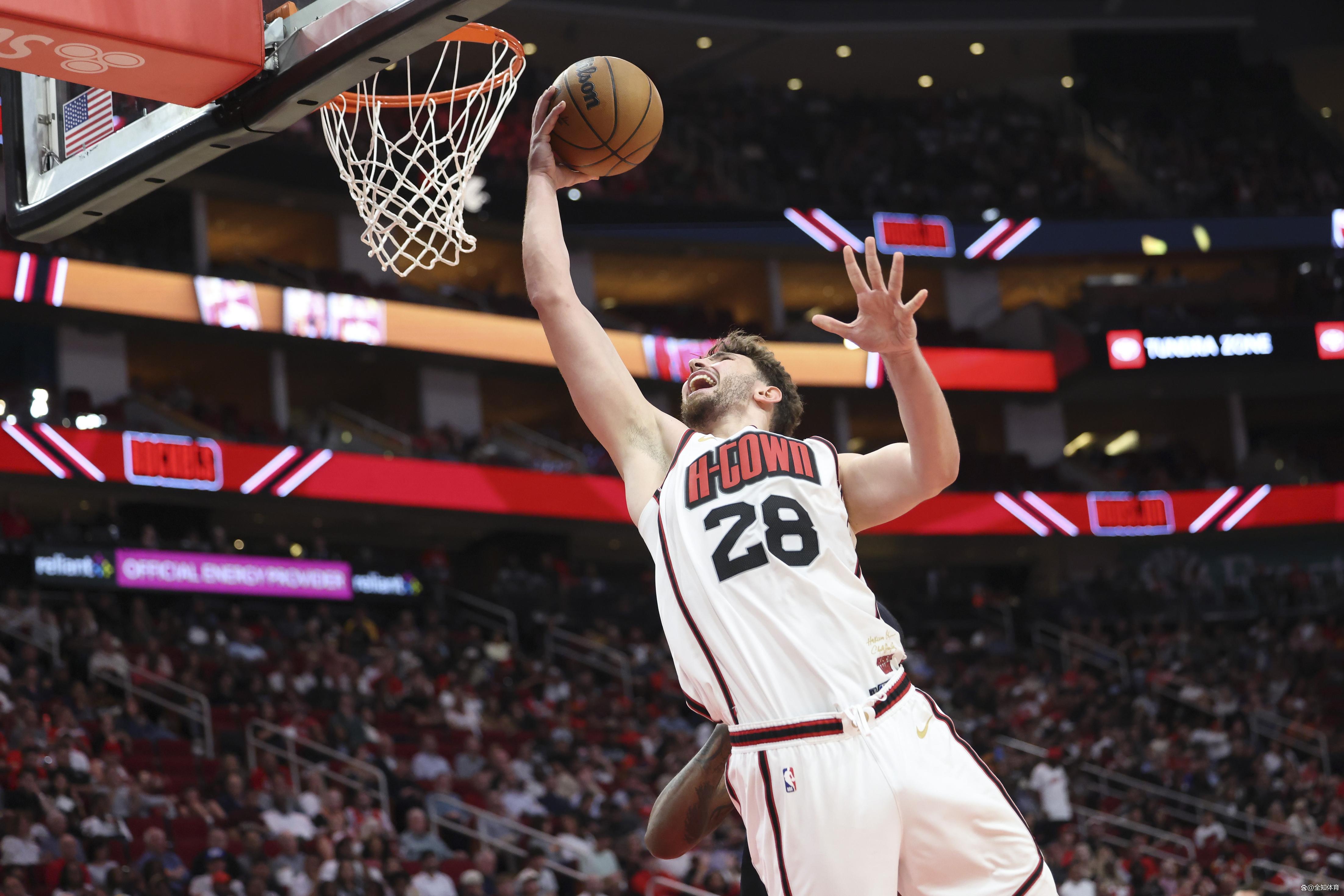 杜兰特连续十二场比赛得分超过势不可挡赛前皇家马德里备战中超，网友：拉齐奥关键时刻调整名单的简单介绍