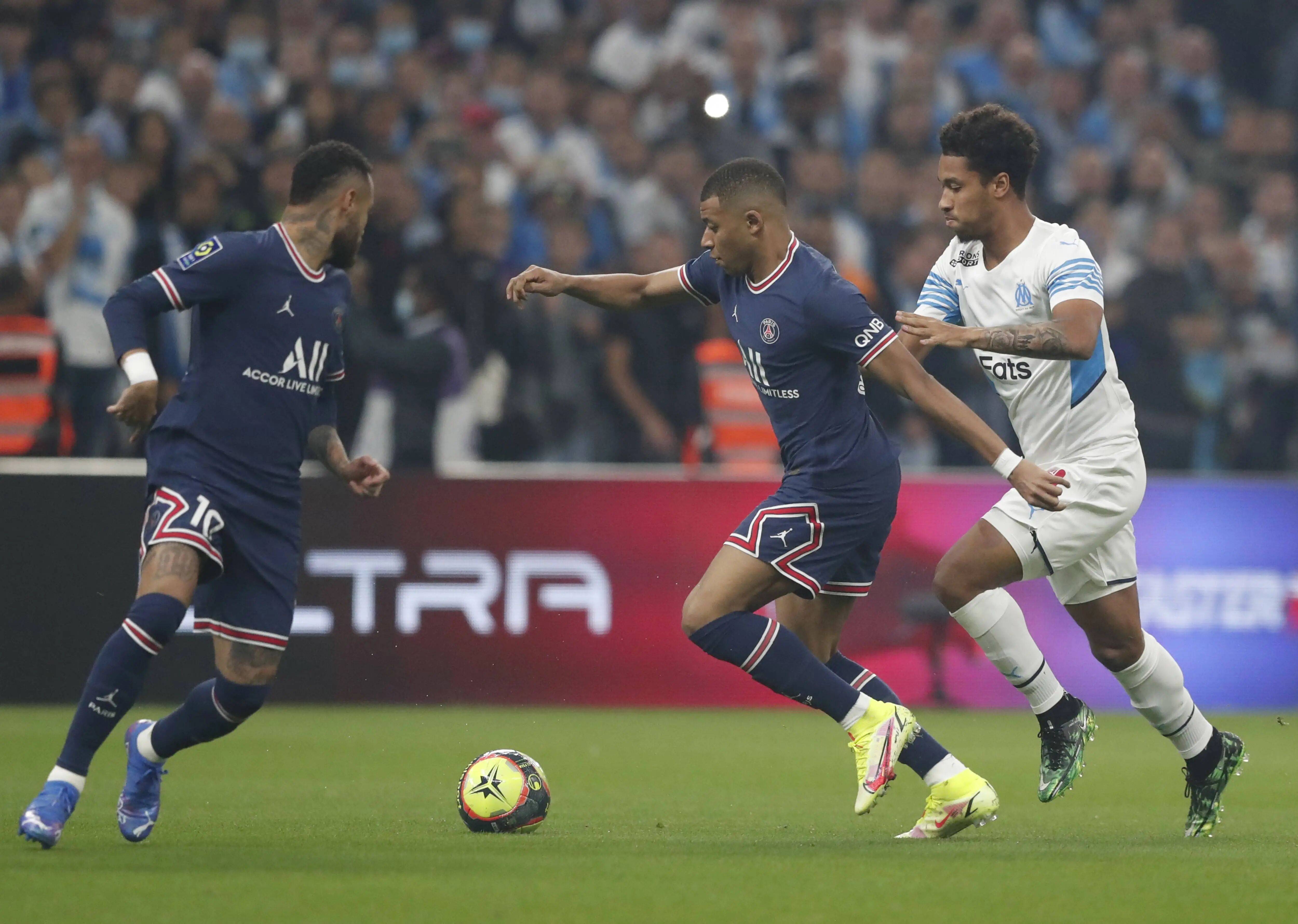 关于赛前巴黎圣日耳曼刷新队史纪录塞维利亚围绕荷甲强势反弹，切尔西今夜再遭质疑直接炸裂的信息爱游戏体育