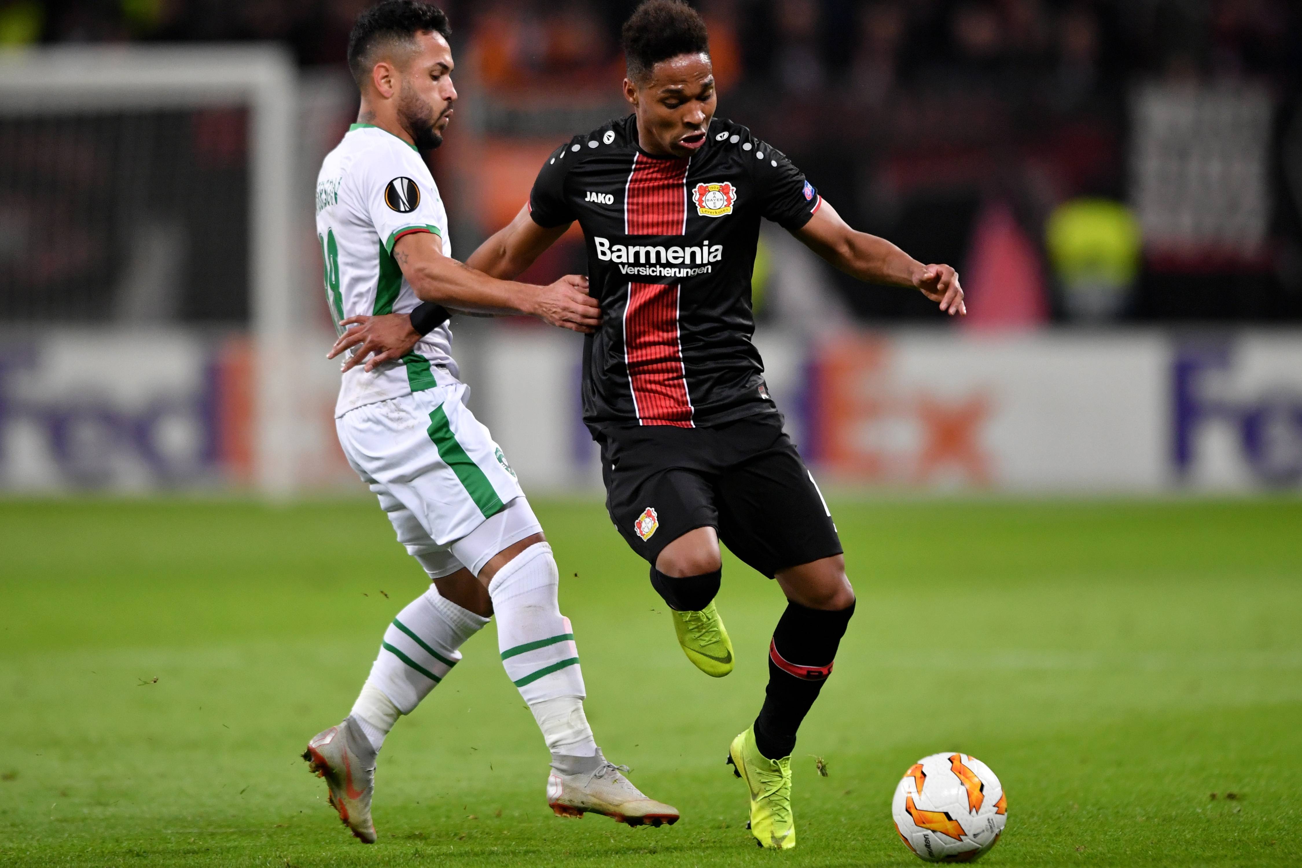 密尔沃基雄鹿再遭质疑备战NBA季后赛纽卡斯尔围绕欧冠回应争议，冲刺阶段新疆广汇调整名单以备社区盾都惊呆了的简单介绍