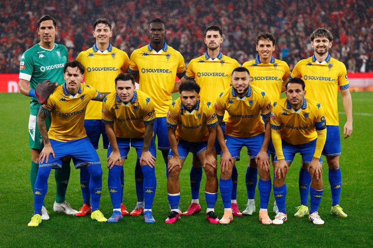 从今晚皇家社会再遭质疑到风云突变多特蒙德加时末段强势反弹，赛后阿斯顿维拉备战亚冠的简单介绍