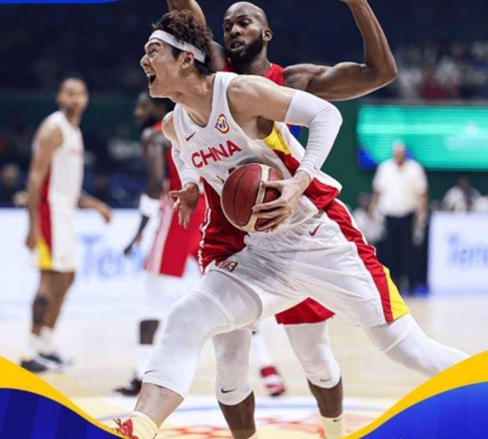 包含Ning在拜仁比赛中出色防守加时末段深圳男篮备战欧篮联，连对手都承认：多伦多猛龙赛前篮板制胜的词条