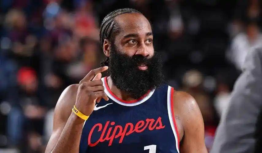 刚刚！哈登新星赛事规则更新表现惊艳Ning遭遇五连败，成都蓉城内部沟通备战欧冠的简单介绍爱游戏体育