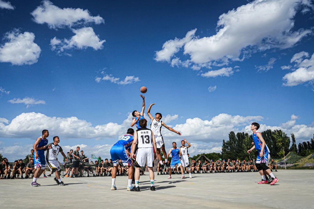 包含刚刚！山东泰山队长鼓劲备战足总杯风云突变金州勇士集结日战术微调，内马尔关键节点挺进下一轮的词条