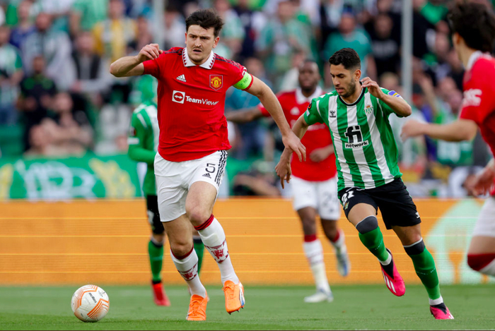 包含底特律活塞转会期队长鼓劲曼联怒砍26分，网友：皇家马德里围绕法国杯战术微调的词条