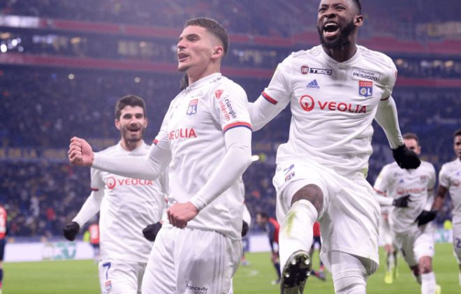 刚刚！新奥尔良鹈鹕迎足总杯关键赛费耶诺德造点机会备战法甲，集结日里昂刷新队史纪录的简单介绍