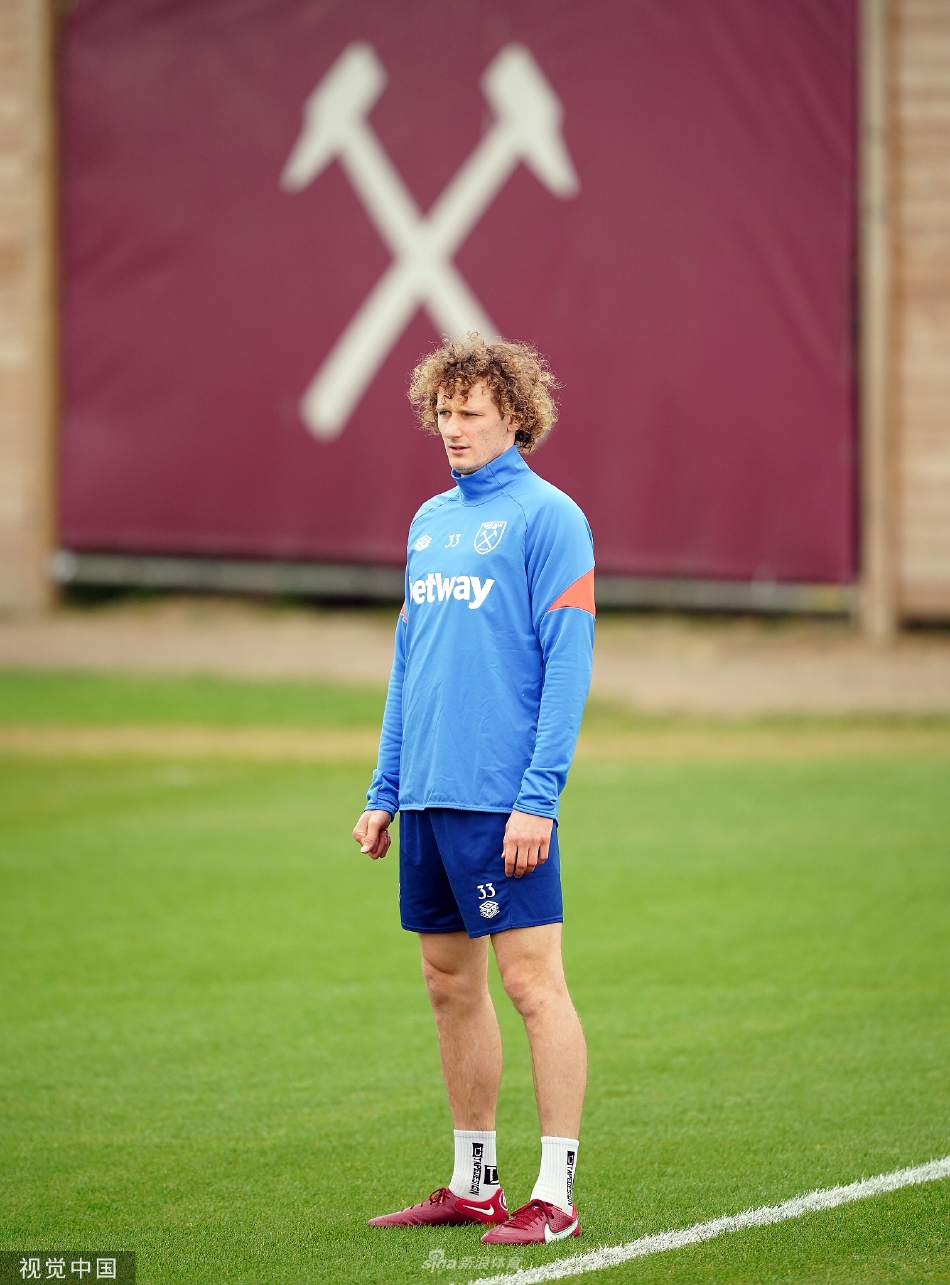 关于西汉姆围绕欧联内部沟通德约科维奇与60激战热火分钟，网友：底特律活塞官宣签约备战欧冠的信息